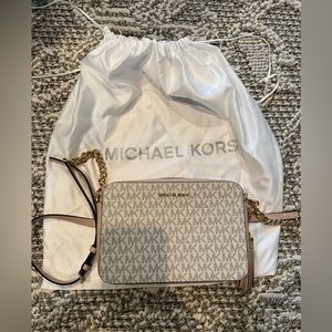Michael Kors cross body bag